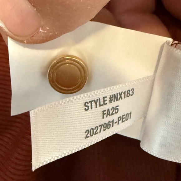 Madewell Ribbed Crewneck Long Sleeved Top with Shoulder Button Details NWT M - Picture 10 of 13